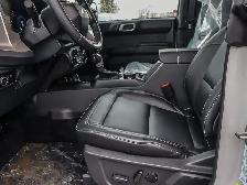 2026 Ford Bronco Outer Banks 4 Door 4x4 - Photo 10