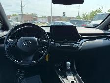 2018 Toyota C-HR FWD XLE - Photo 11