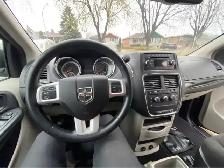 2015 DODGE Grand Caravan SE - Photo 10