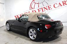 2007 BMW Z4 3.0i | ROADSTER | MANUAL TRANSMISSION | RARE!! - Photo 12