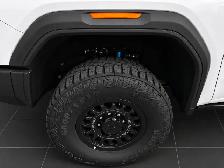 2026 GMC Sierra 2500HD - Photo 14