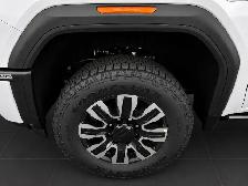 2026 GMC Sierra 3500HD - Photo 14