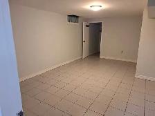 Two Bedrooms Legal Basement Apartment for Rent in Brampton - Photo 7