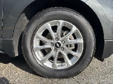 2020 Chevrolet Equinox LT w 2LT All Wheel Drive Automatic - Photo 62