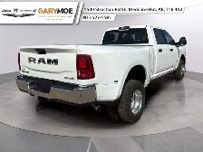 2027 Ram 3500 - Photo 3