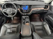 Volvo XC60 B6 Momentum AWD 2022 à vendre - Photo 20