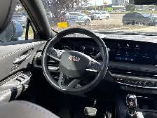 2024 Cadillac XT4 AWD SPORT - Photo 23