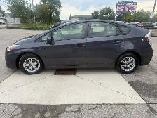 2011 Toyota Prius - Photo 3