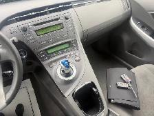 2011 Toyota Prius - Photo 14