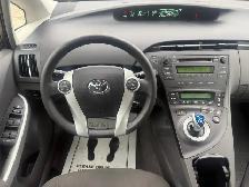 2011 Toyota Prius - Photo 18