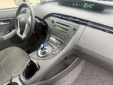 2011 Toyota Prius - Photo 21