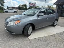 2010 Hyundai Elantra - Photo 3