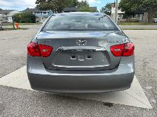 2010 Hyundai Elantra - Photo 6