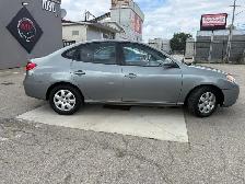 2010 Hyundai Elantra - Photo 8
