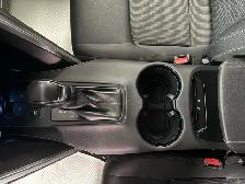 2022 Toyota Venza LE AWD - Photo 19