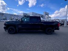 2017 Chevrolet Silverado 1500 LTZ - Photo 2