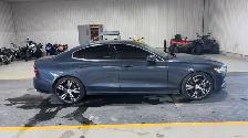 2022 Volvo S60 - Photo 6