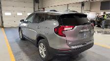 2023 GMC Terrain - Photo 3