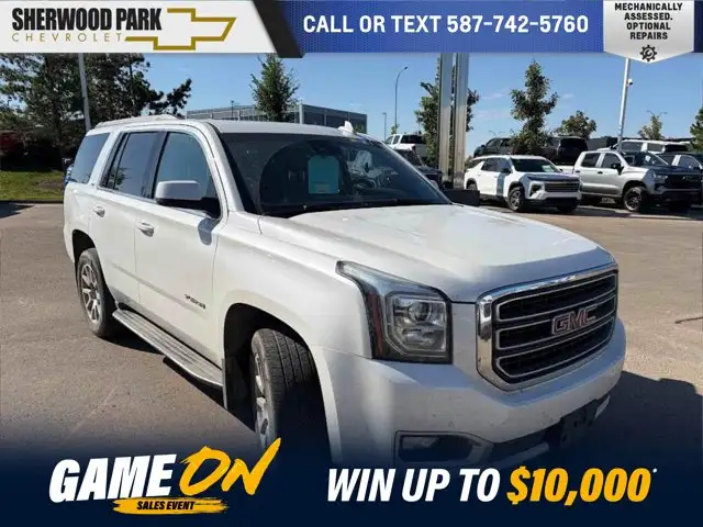 2017 GMC Yukon SLT | Rear Media