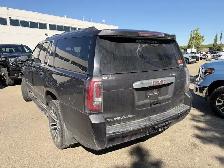 2017 GMC Yukon XL Denali 6.2L | Heads Up Display - Photo 4