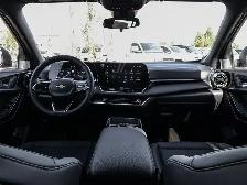 2027 Chevrolet Equinox AWD LT - Photo 29