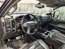 2019 GMC Sierra 3500HD SLT All Terrain Z71 | Aftermarket 5in - Photo 6