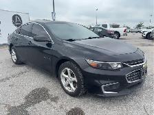 2018 Chevrolet Malibu - Photo 3