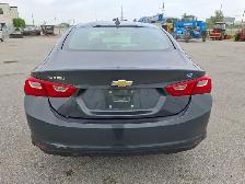 2017 Chevrolet Malibu - Photo 6