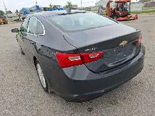 2017 Chevrolet Malibu - Photo 7