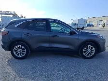 2020 Ford Escape - Photo 4