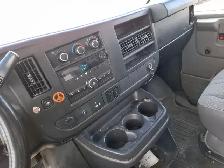 2011 GMC Savana - Photo 12