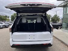 2027 Lincoln Navigator Black Label - Photo 17