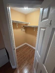STARTING SEPTEMBER 5TH – 4 ROOMS FOR RENT NEAR YORK UNIVERSITY - Photo 2