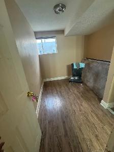 STARTING SEPTEMBER 5TH – 4 ROOMS FOR RENT NEAR YORK UNIVERSITY - Photo 8