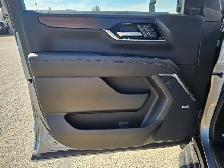 2026 GMC Yukon Denali Diesel Advanced Tech Pkg - Photo 8