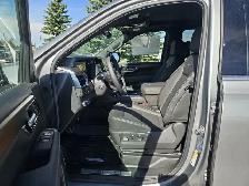 2026 GMC Yukon Denali Diesel Advanced Tech Pkg - Photo 10
