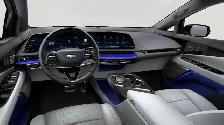2027 Cadillac OPTIQ Premium Luxury - Photo 4