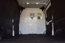 2021 Ford Transit Cargo Van T-250 148WB Med Roof  Séparateur - Photo 9