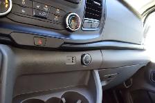 2021 Ford Transit Cargo Van T-250 148WB Med Roof  Séparateur - Photo 25