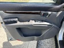 2010 HYUNDAI SANTA FE GL SPORT - Photo 8