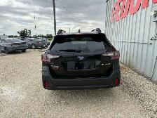 2022 Subaru Outback AWD - Photo 3