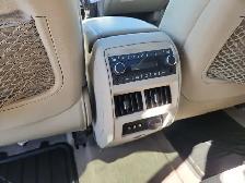 2010 Cadillac SRX - Photo 17