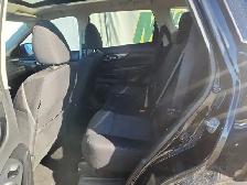 2017 Nissan Rogue - Photo 14