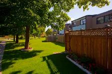West Park Village Townhomes - Townhouse (3 bedroom) - 15 & 25 Bl - Photo 6