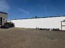 2400 ft.² shop and yard for rent on YellowHead - Photo 7