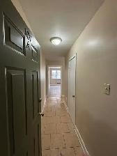 All inclusive, beautifully Renovated & Close 2 hospital & shoppi