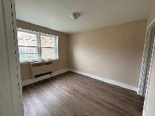All inclusive, beautifully Renovated & Close 2 hospital & shoppi - Photo 8