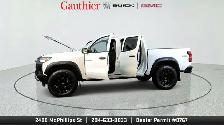 2024 Chevrolet Colorado 4WD Trail Boss - Photo 11