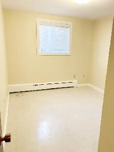 AVAILABLE NOW! $1149 1-Bedroom between Corydon and Osborne - Photo 6