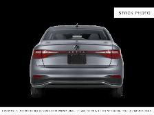 2025 Volkswagen Jetta - Photo 4